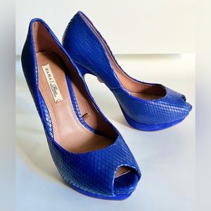 ZARA Azul Blue Snake Peeptoe Pumps